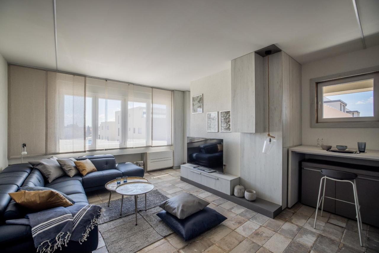 Ika Boutique Luxury Apartments زادار المظهر الخارجي الصورة