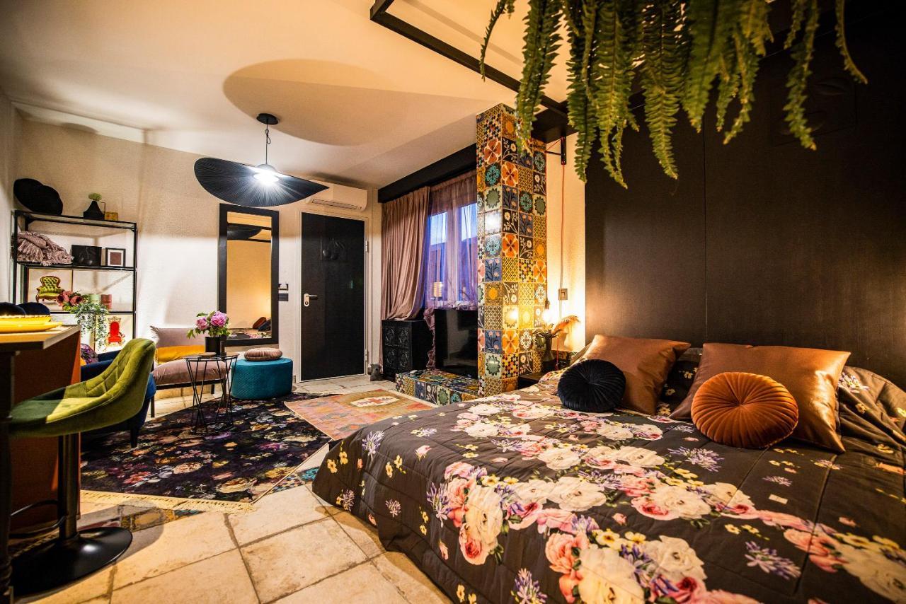 Ika Boutique Luxury Apartments زادار المظهر الخارجي الصورة