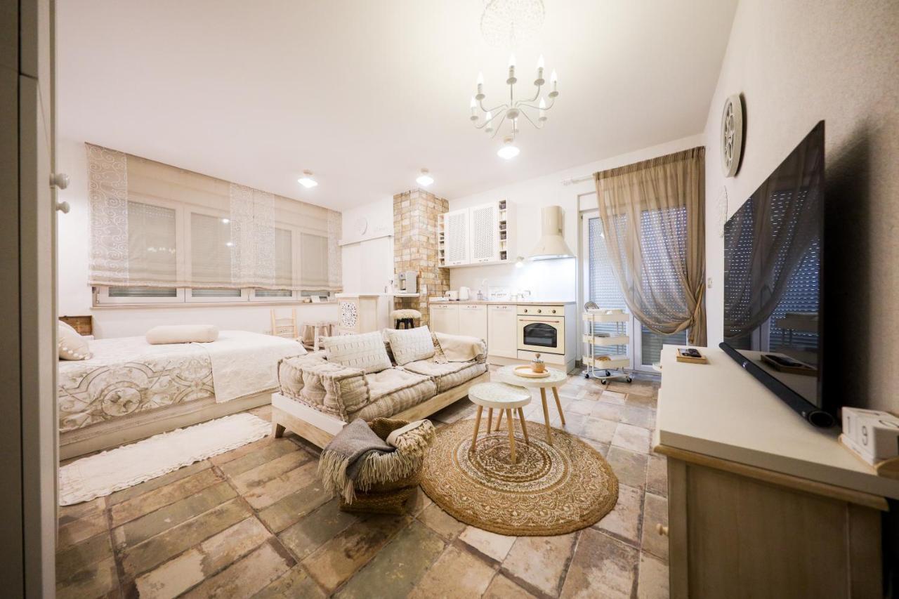 Ika Boutique Luxury Apartments زادار المظهر الخارجي الصورة