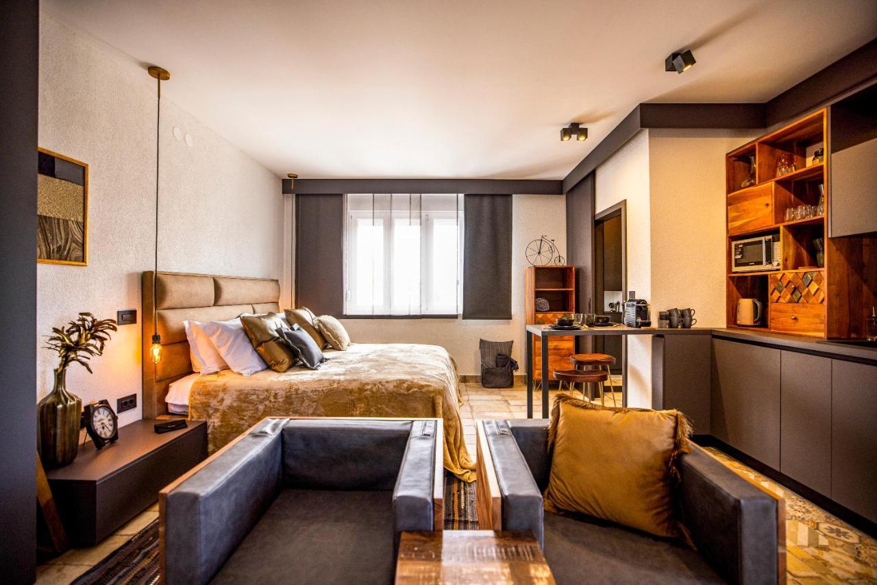 Ika Boutique Luxury Apartments زادار المظهر الخارجي الصورة