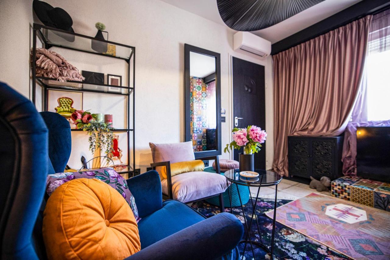 Ika Boutique Luxury Apartments زادار المظهر الخارجي الصورة