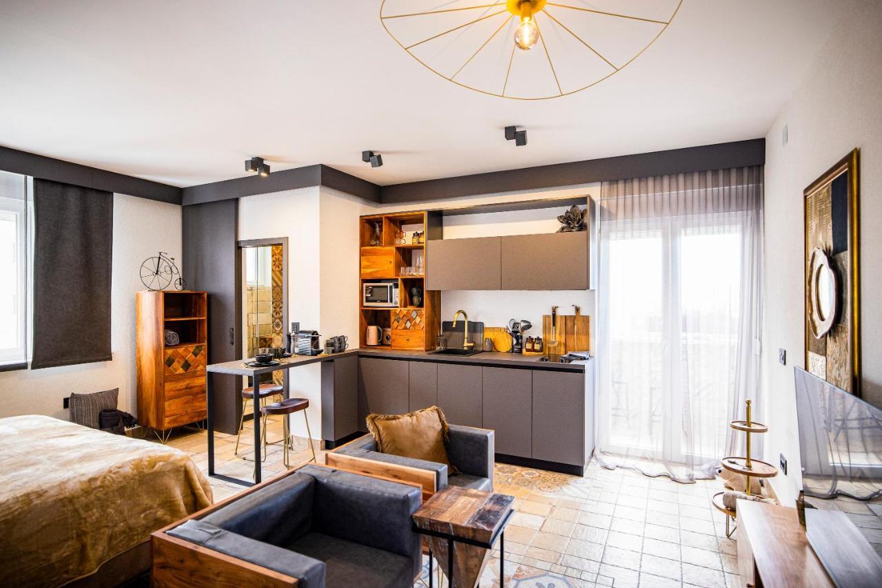 Ika Boutique Luxury Apartments زادار المظهر الخارجي الصورة